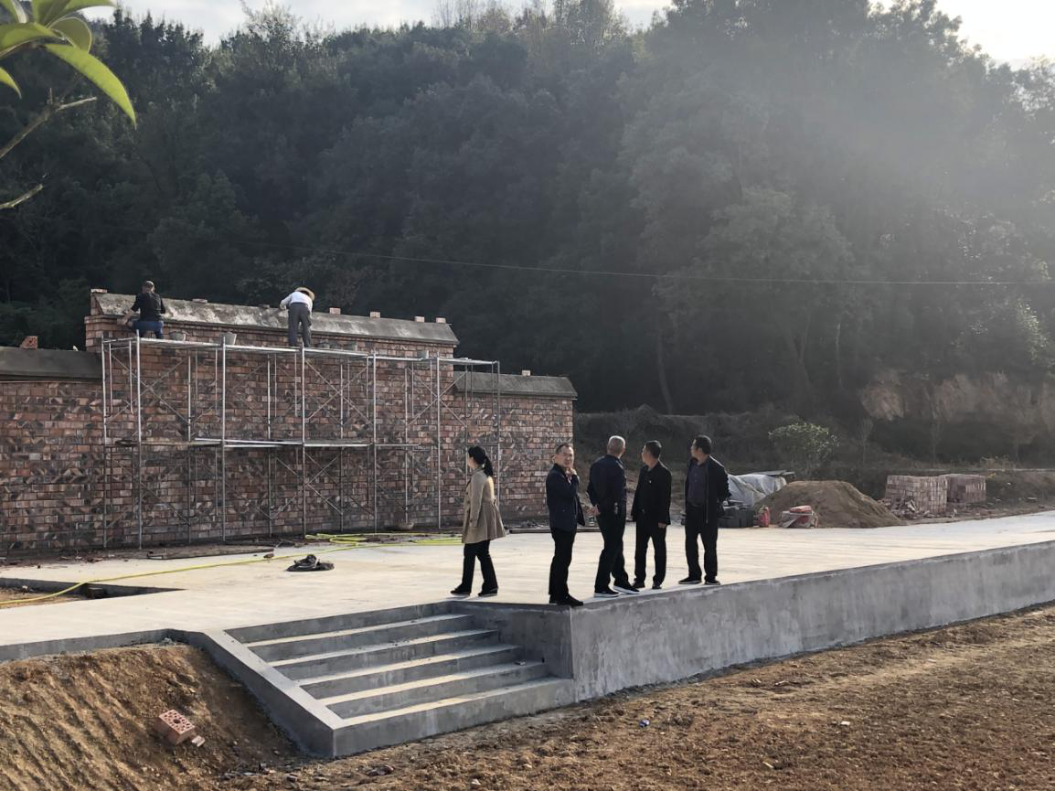 区文旅广体局赴群丰镇石塘社区开展农村人居环境整治工作