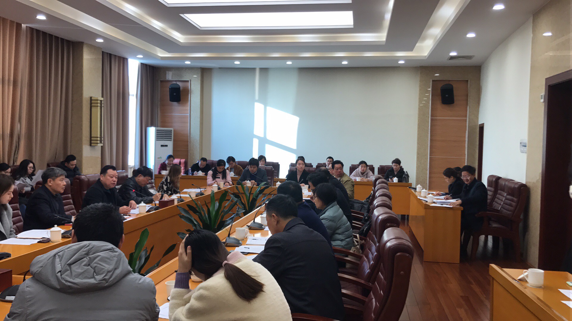 株洲金融系统认真落实市政府脱贫攻坚调度会精神