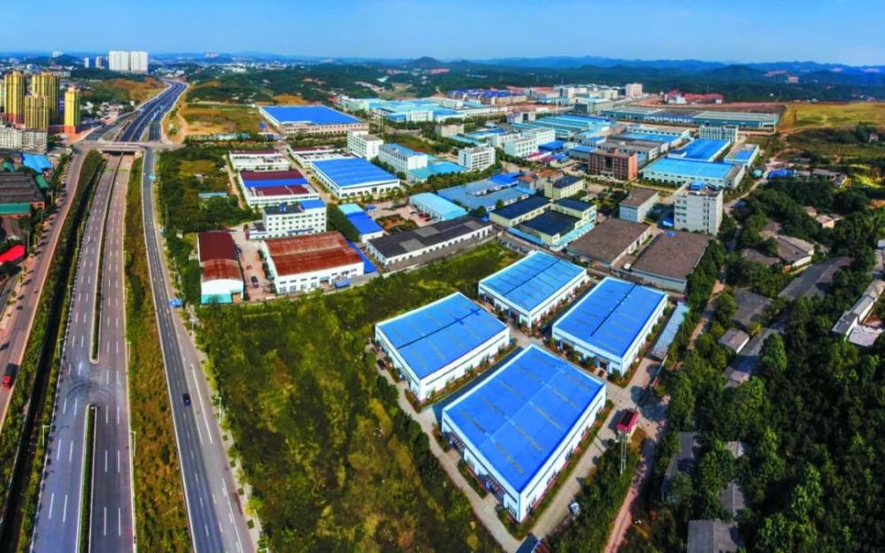 新华社长沙：小园区来了大项目