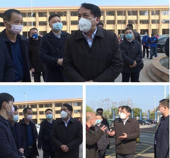 康月林深入部分居民小区督导疫情防控工作