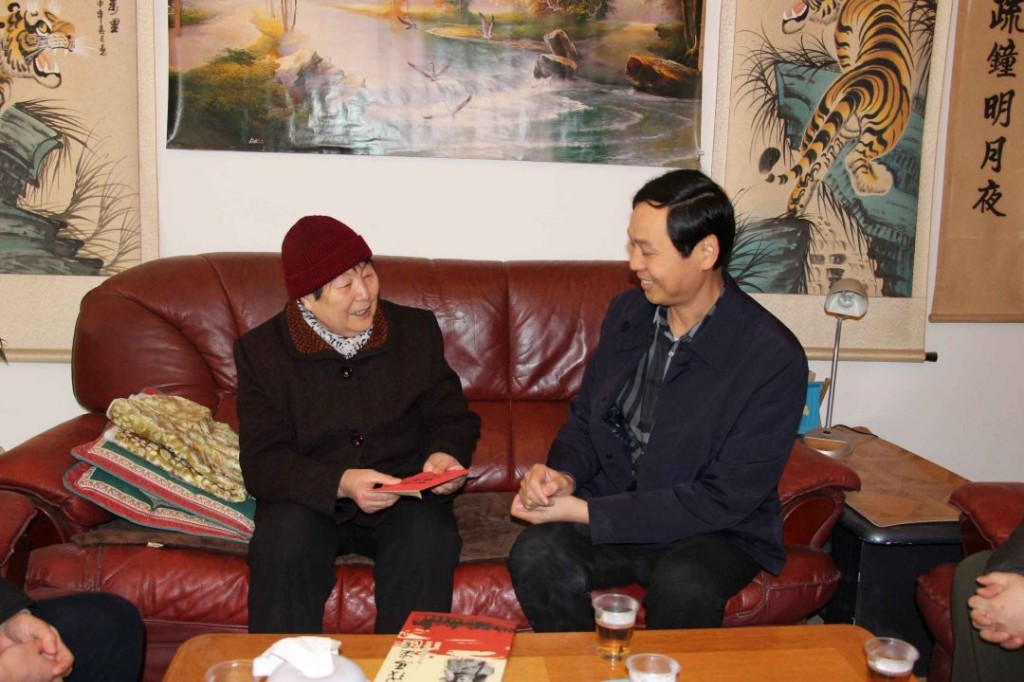 区委书记王建勇开展春节走访慰问及安全生产督查