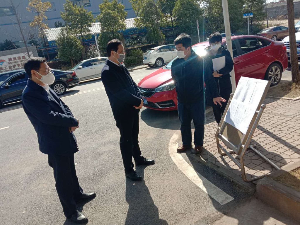 区领导督查指导企业复工复产工作