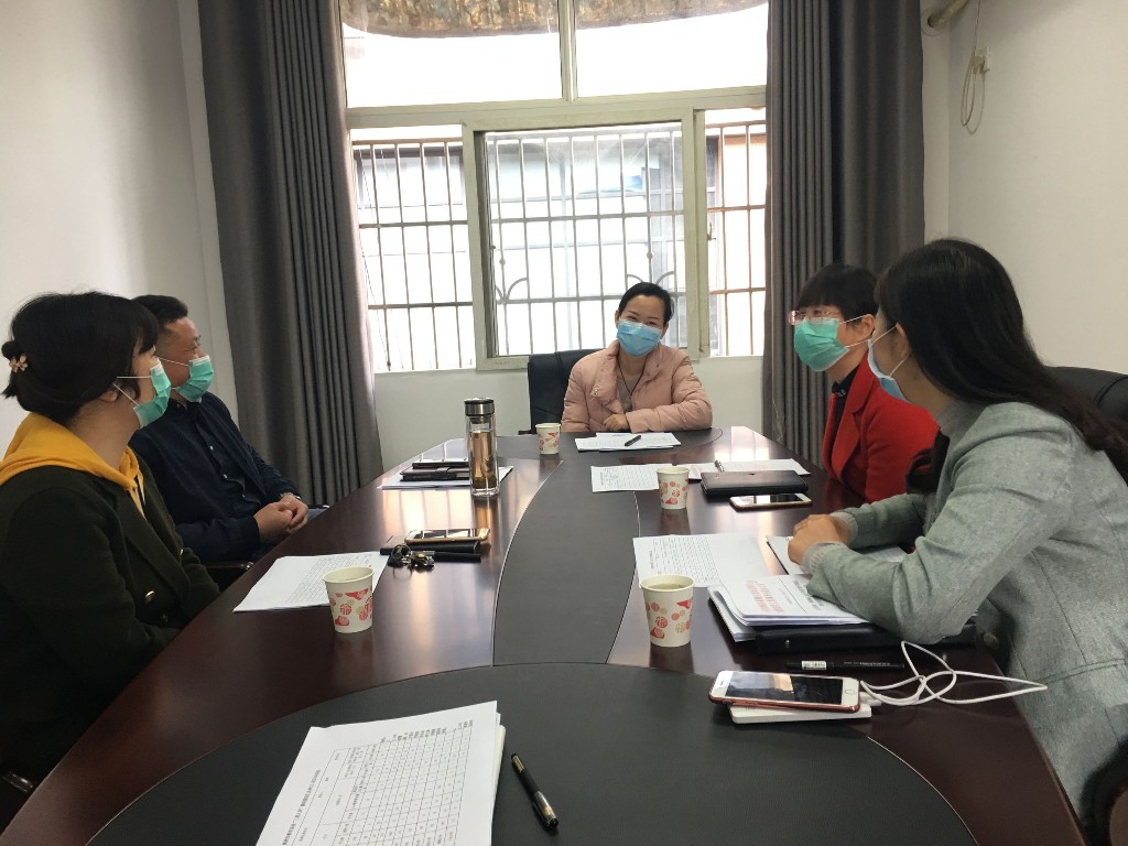 区领导到区教育局调度指导春季开学前后校区疫情防控及复学复课工作