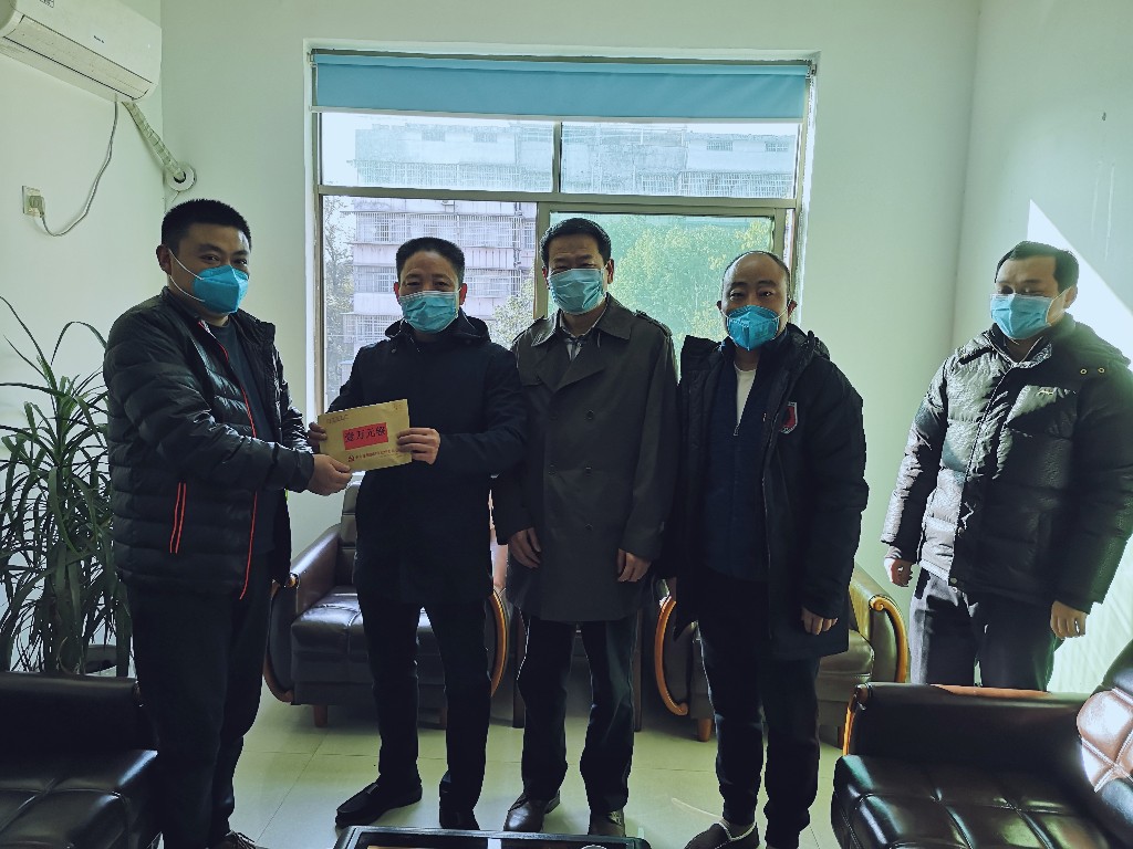 市纪委到桂花街道指导疫情防控工作