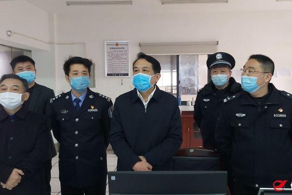 康月林检查督导重点单位场所疫情防控工作 强调:切实筑牢阻击疫情的坚固防线