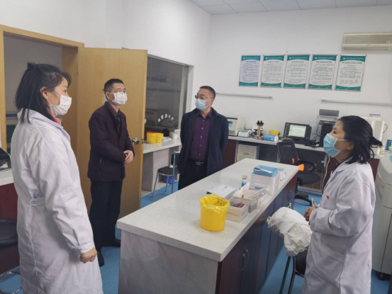 荷塘区卫健局深入基层医疗卫生机构督导疫情防控工作