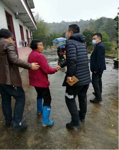 目标不变、靶心不散，攸县市场服务中心赴联星街道上云桥村开展结对帮扶