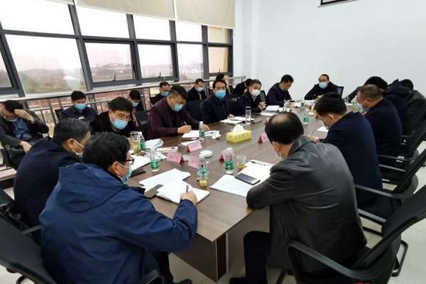 康月林进驻联点企业　要求：强信心、抓机遇　推进企业更好更快发展