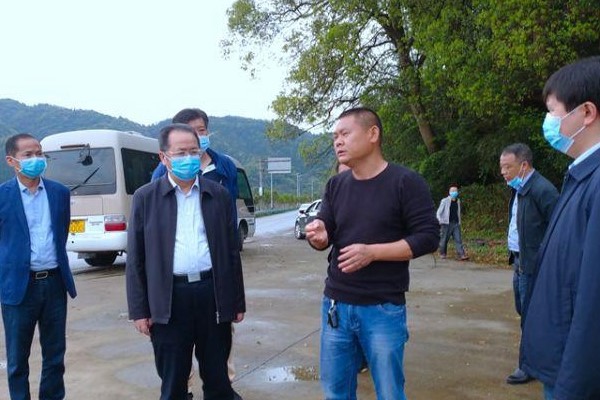 聂方红来攸开展巡河和调研“五个一”联点项目建设工作