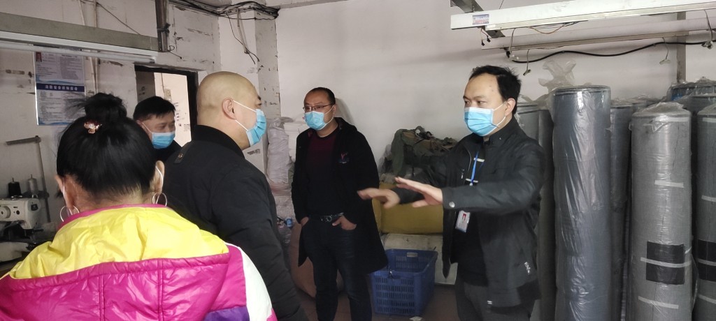 荷塘区市场服务中心持续发力,指导合泰地区服饰加工企业复工复产