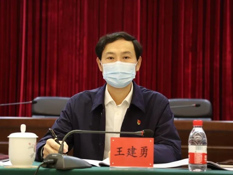 芦淞区召开2019年度镇（街道）和区直行业系统党（工）委书记抓基层党建暨落实意识形态工作责任制述职评议会议
