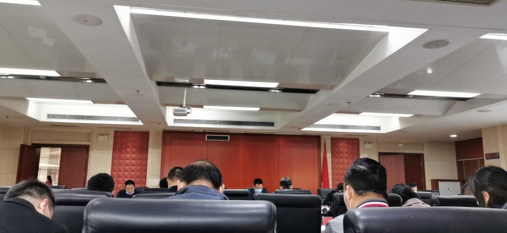 姚永告主持召开区长办公会议专题听取信访工作情况汇报