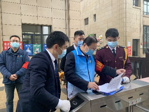 李晓葵同志赴天元区栗雨街道永安社区开展疫情防控志愿服务