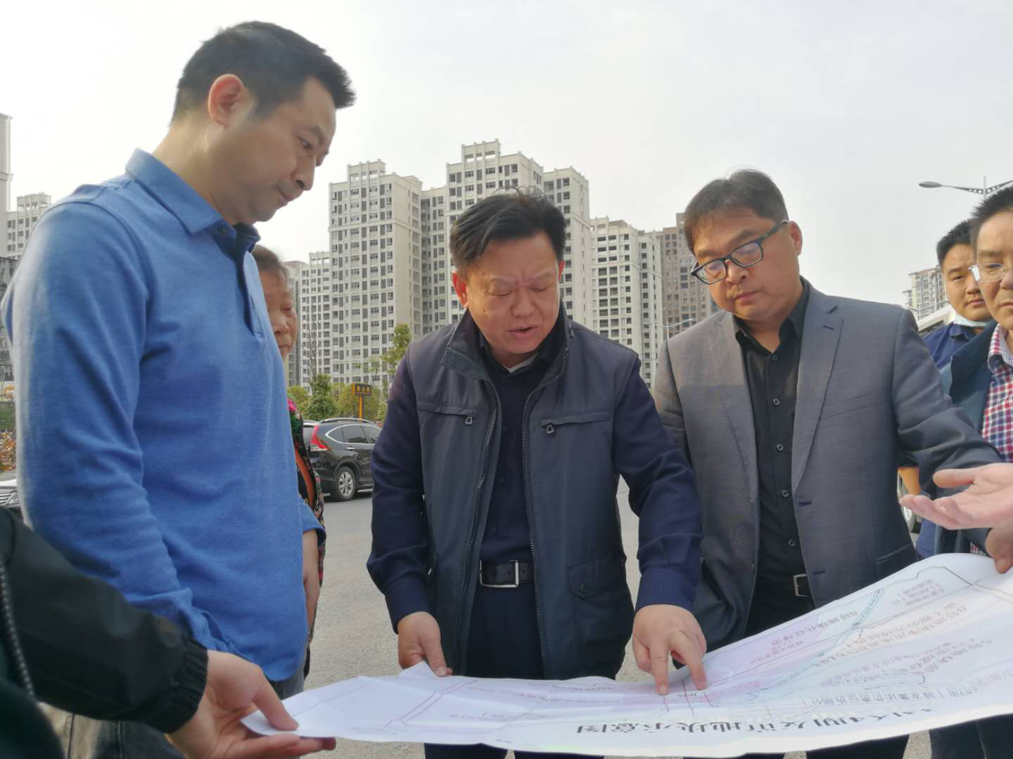 谭可敏副市长调研项目建设和温暖企业行动