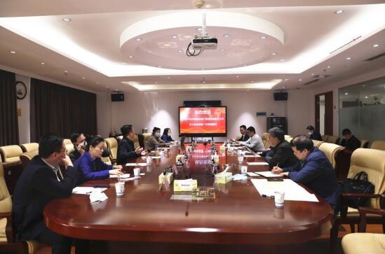 北京中关村信息谷资产管理有限公司总经理石七林一行来株考察