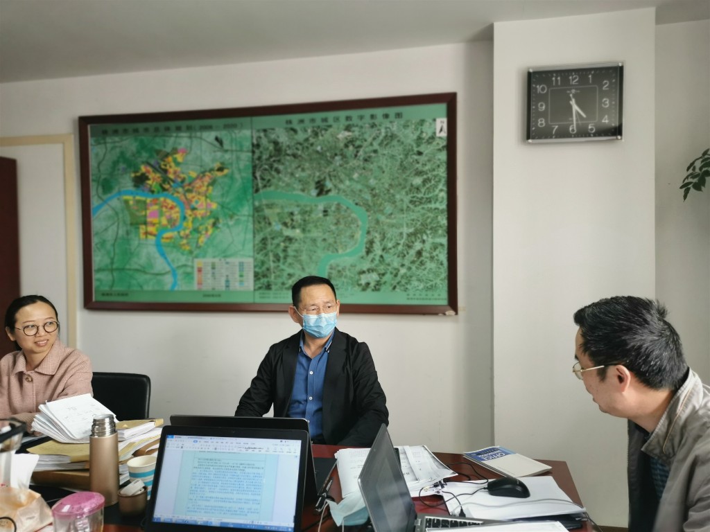 听情况 把方向 督进度 刘方到审计组调研指导