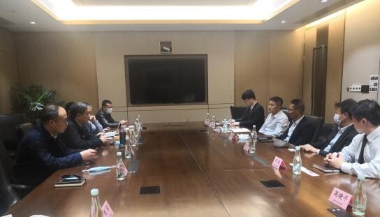 市国资委党委书记、主任吴晓光一行赴深圳科技企业考察