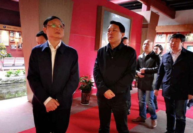省文化和旅游厅副厅长郭固权调研我县革命文物保护和红色旅游基地建设