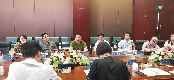 董家塅高科技术工业园到荷塘工业集中区考察交流
