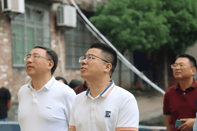 风雨兼程，誓守一江碧水‖市生环委办主任、市生态环境局局长彭小中带队调研督查渌江水污染防治工作