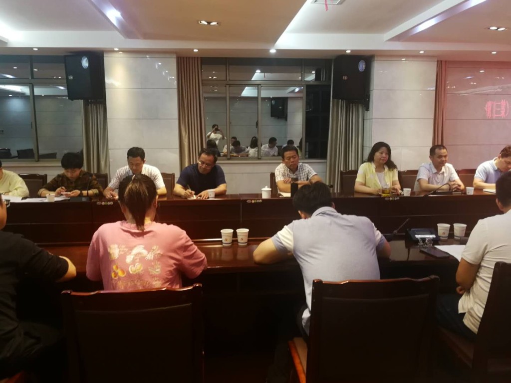 区纪委监委召开青年纪检监察干部辩论赛