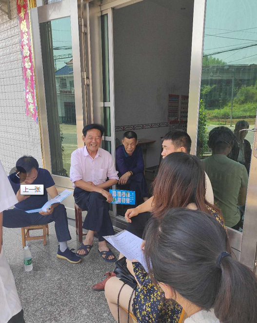 县民政局宣传殡葬政策  开展殡葬执法