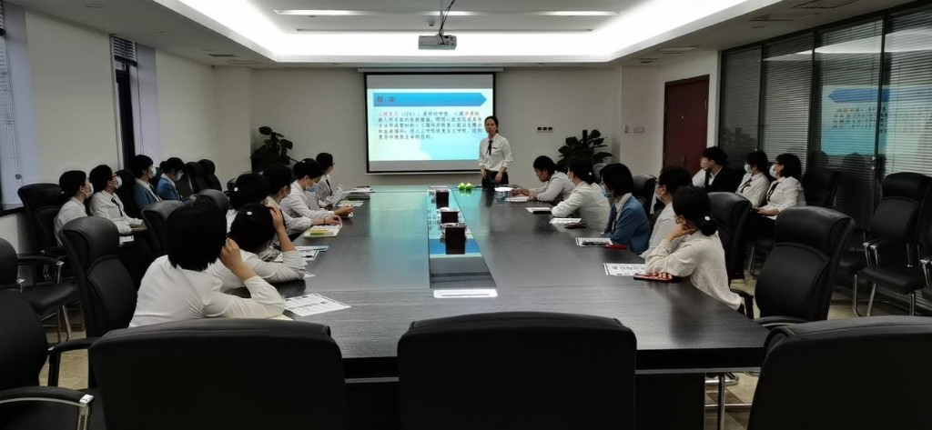 荷塘区政务服务中心开展应急救护知识培训