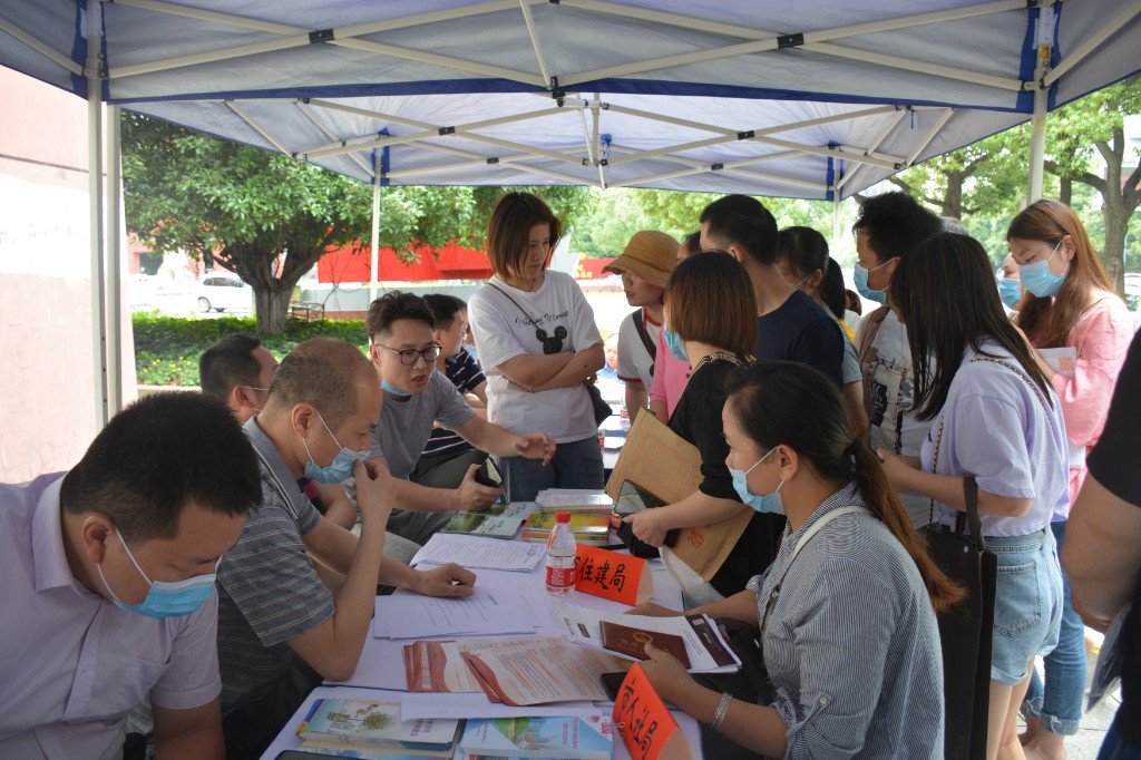 株洲市信访局开展《信访条例》修订实施 15周年集中宣传活动