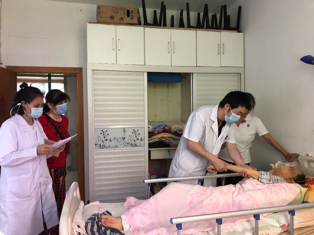 荷塘区残联为残疾人开展免费上门 评残服务工作