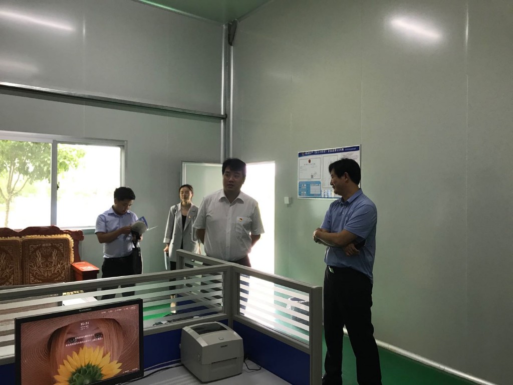 县金融办开展温暖企业活动，助推企业上市、挂牌