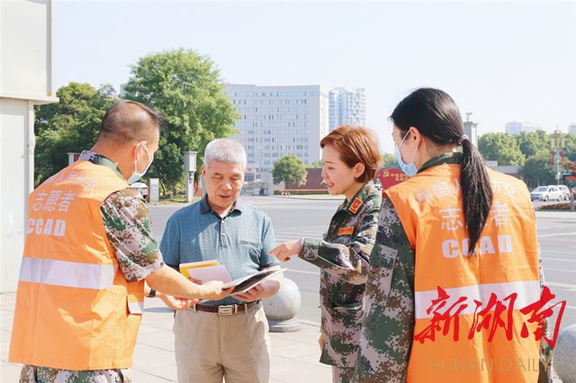 株洲市住建局（人防办）开展5.12宣传教育活动