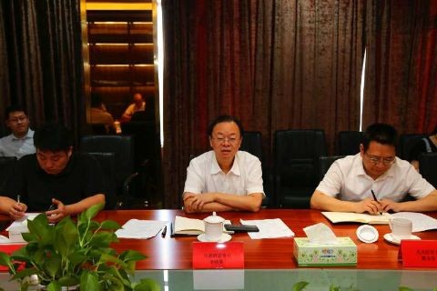 李晓葵同志一行赴湖南瑞邦医疗科技发展有限公司开展“温暖企业”调研活动