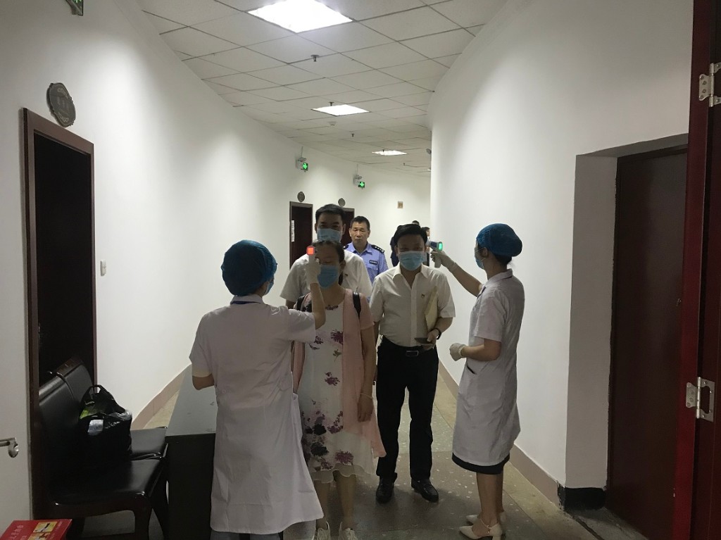 区疾控中心全力做好区两会期间疫情防控工作