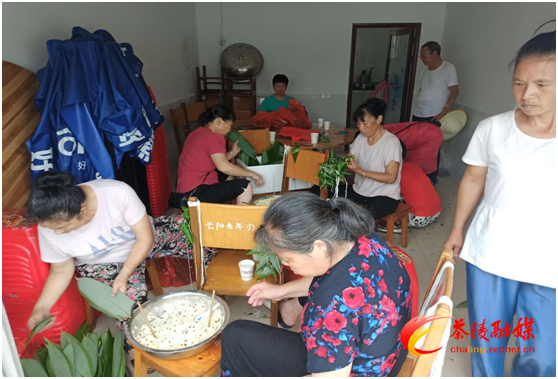 云阳街道炎帝社区开展“党建引领幸福跃进，端午弘扬传统文化”端午节活动