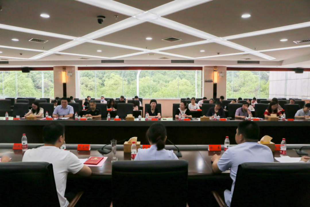 特别能学习、特别能吃苦、特别能战斗！高新区（天元区）召开青年座谈会