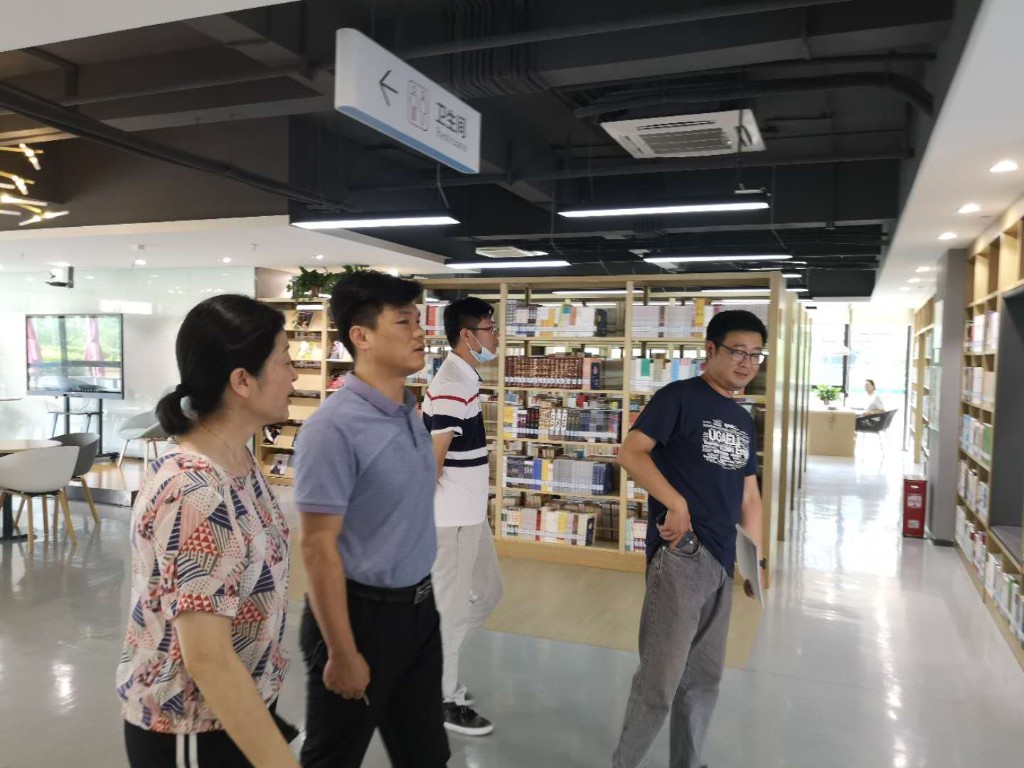 迎接国卫复审，周天浩副区长督查天元区图书馆、文化馆准备工作