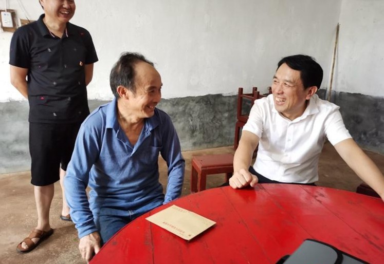 康月林督导省级贫困村脱贫质量“回头看”问题整改工作 强调:紧扣问题抓整改 确保完成决战脱贫攻坚目标任务