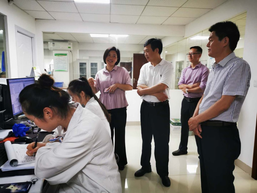 省绿色食品办公室来我市调研指导工作