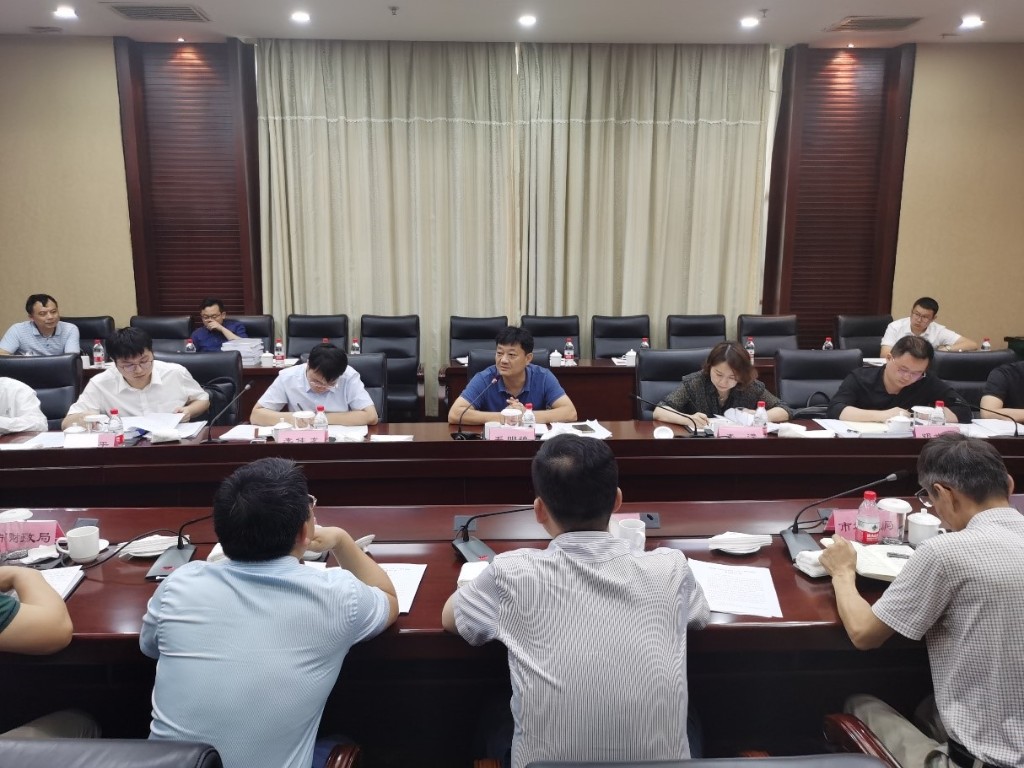 省"135"工程专项调研组赴我市实地调研核查园区标准厂房项目