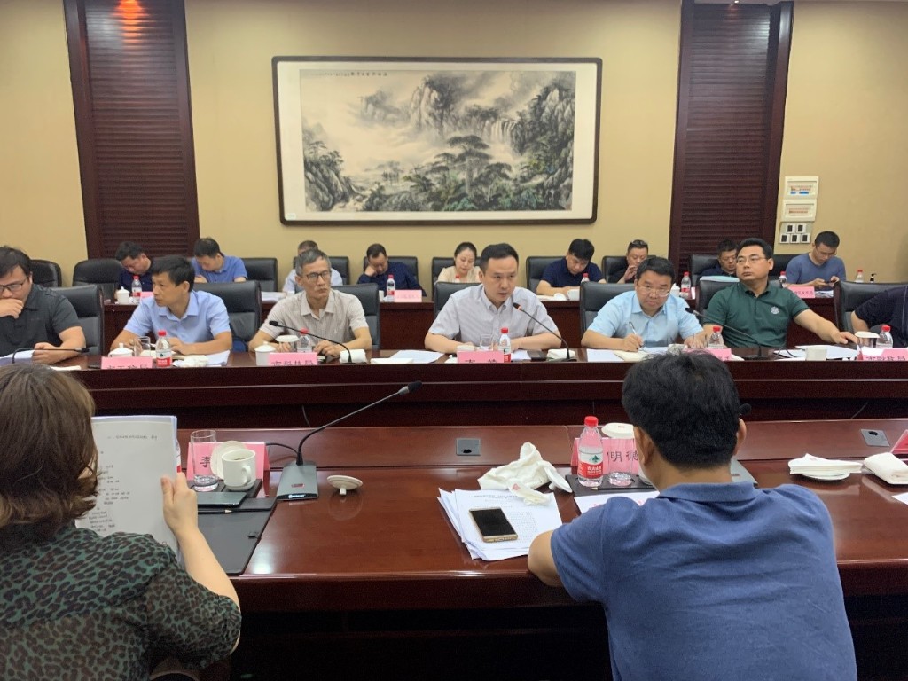 省"135"工程专项调研组赴我市实地调研核查园区标准厂房项目