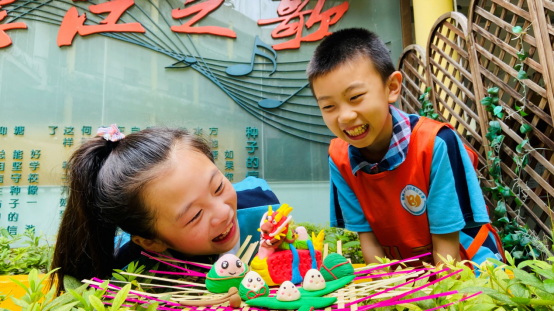 指尖上的“端午” ——滨江小学 “传承民俗 童趣端午”端午节活动