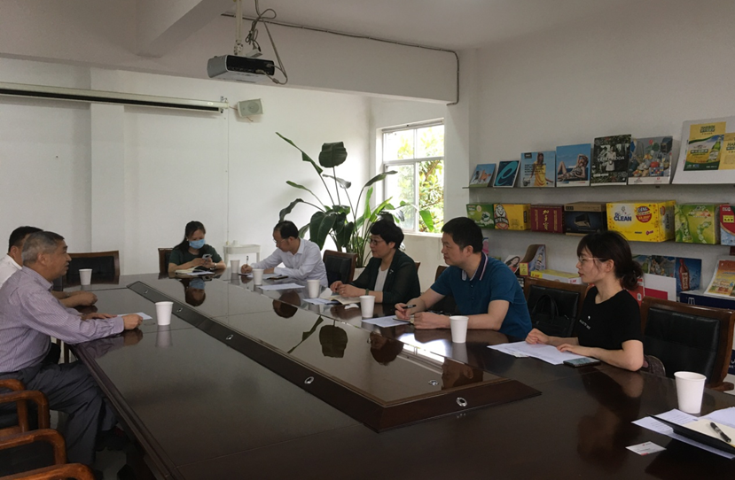 温暖企业活动  ---市政府金融办走访调研风险补偿基金获贷企业