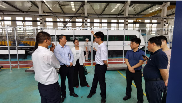 上海证券交易所、省地方金融监管局一行 考察调研拟上市企业