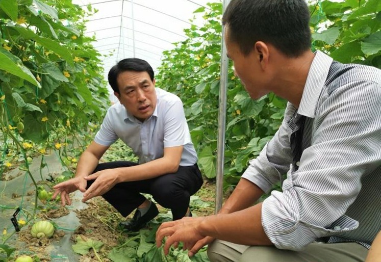 康月林督导省级贫困村脱贫质量“回头看”问题整改工作 强调:紧扣问题抓整改 确保完成决战脱贫攻坚目标任务