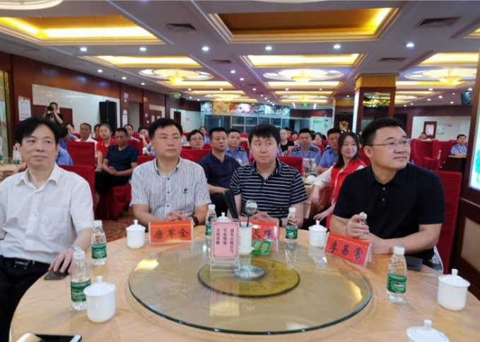 小餐桌带动大文明 攸县吹响文明餐桌"公筷·光盘行动"集结号