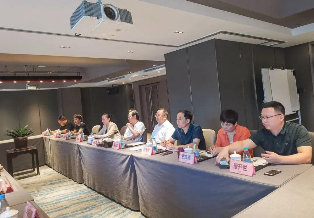 蔡溪率市文化旅游产业调研组赴西安考察调研