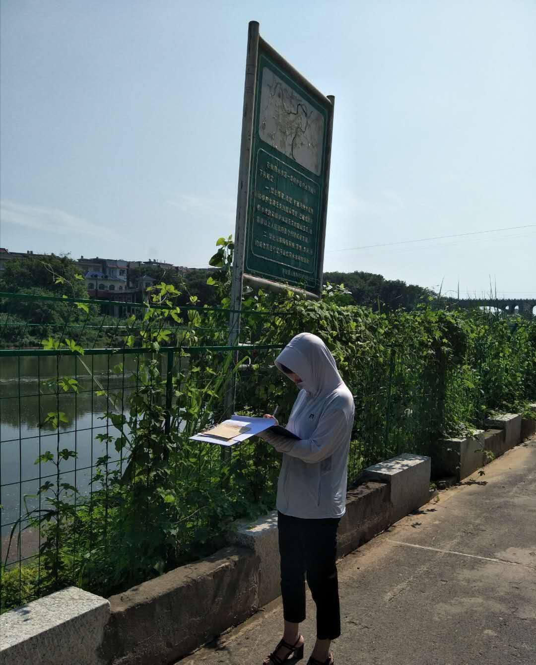 株洲市茶陵县开展水功能区水质情况监测