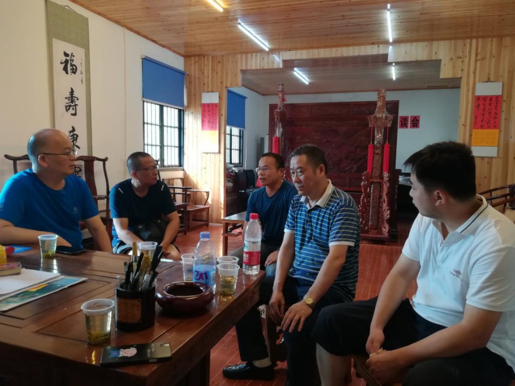区委统战部一行深入仙庾镇调研古建筑安全保护工作