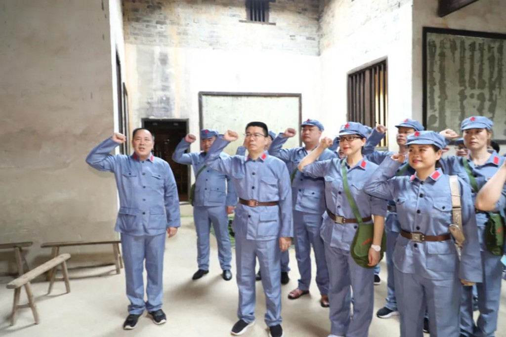 我是一个兵，来自老百姓