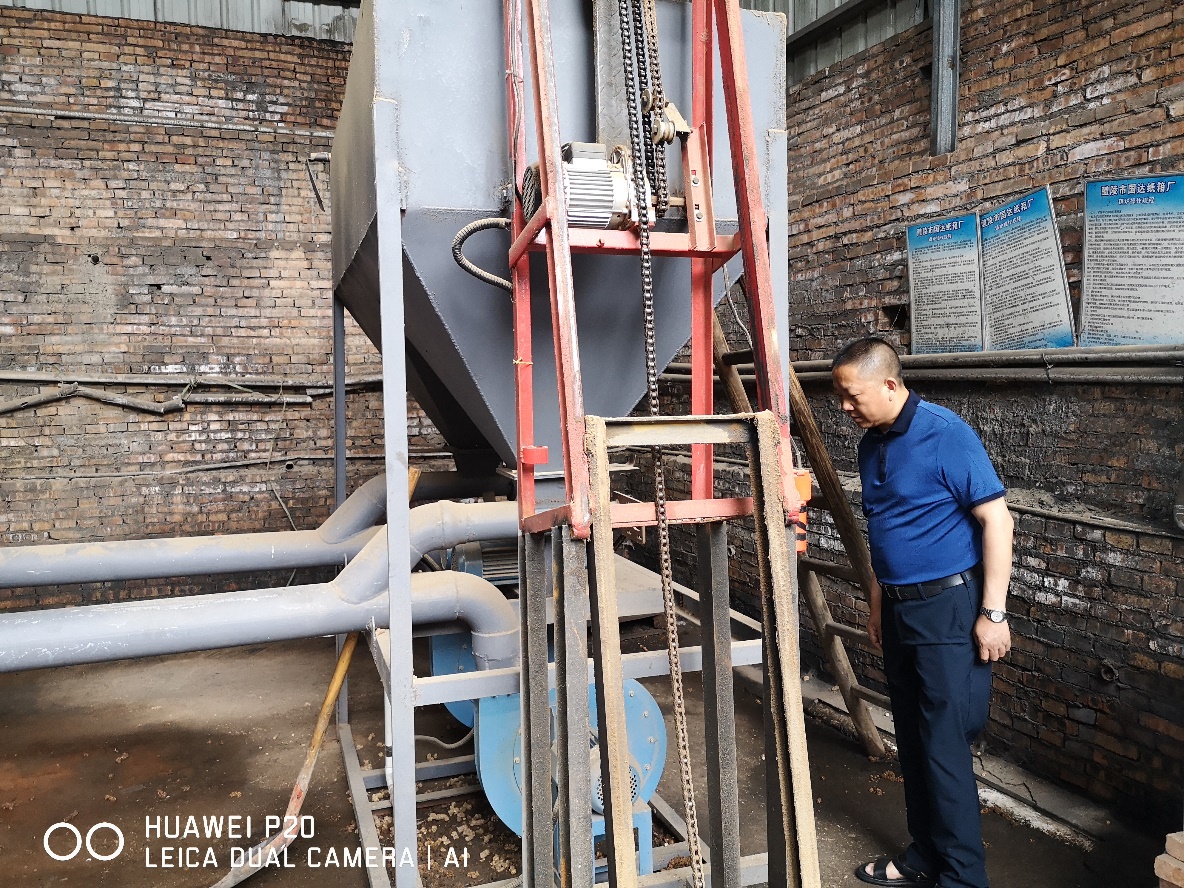 株洲市生态环境局醴陵分局对"蓝天保卫战"减排项目工作进行督查